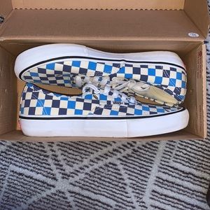 Vans authentic shoes